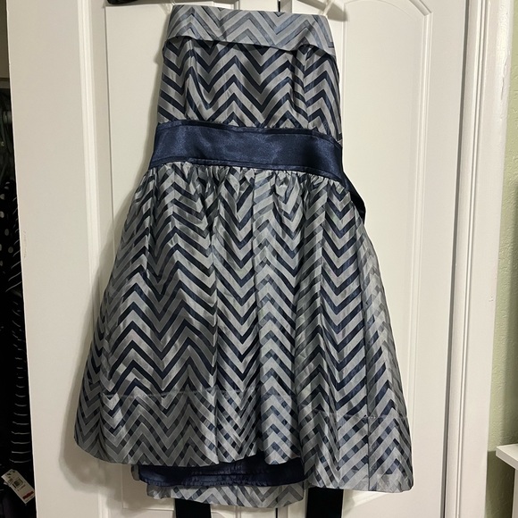 Teeze Me Chevron strapless party dress - Picture 2 of 4